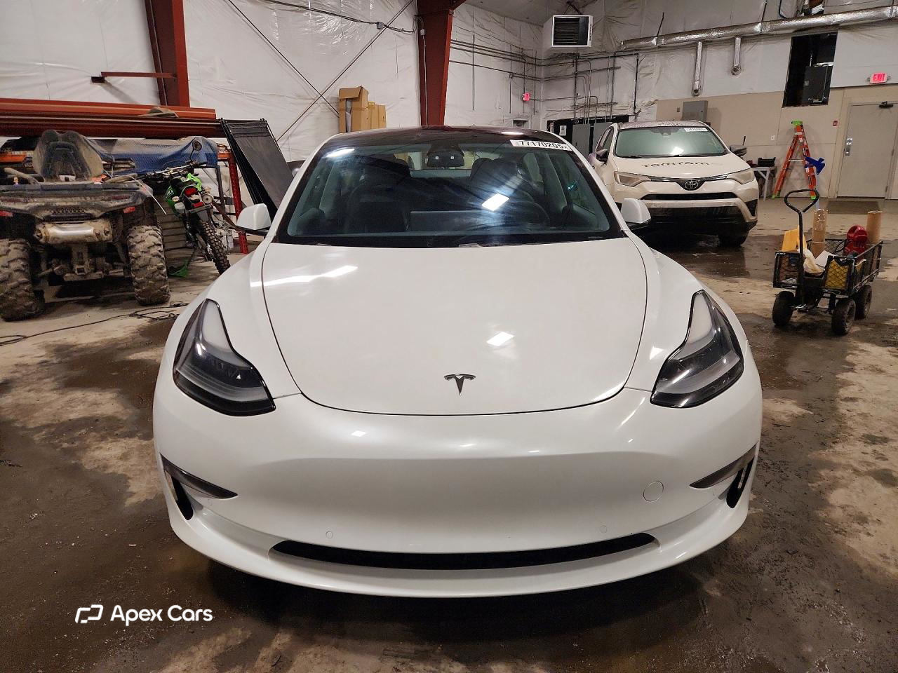 Tesla Model 3 2021