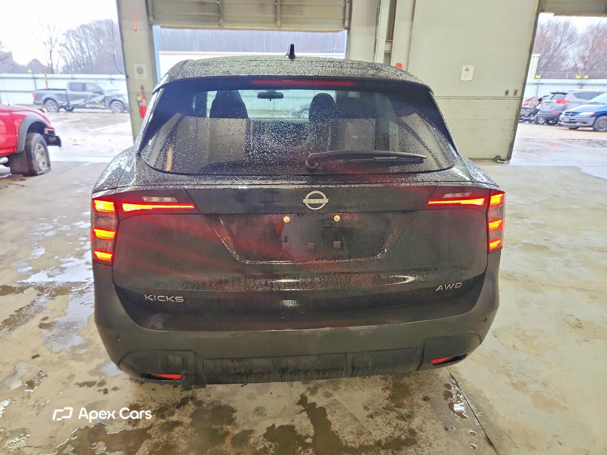 Nissan Kicks 2025