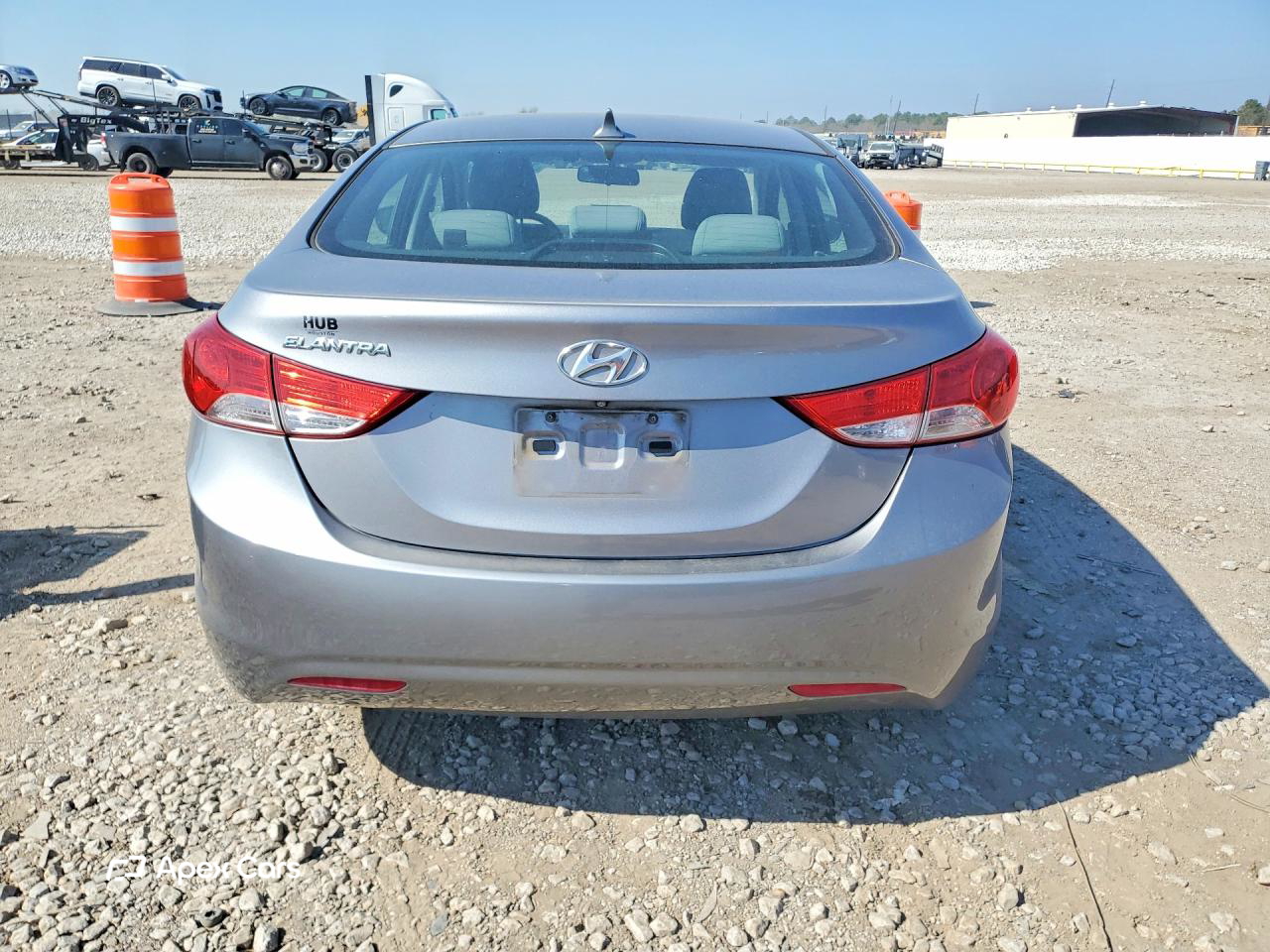 Hyundai Elantra 2011