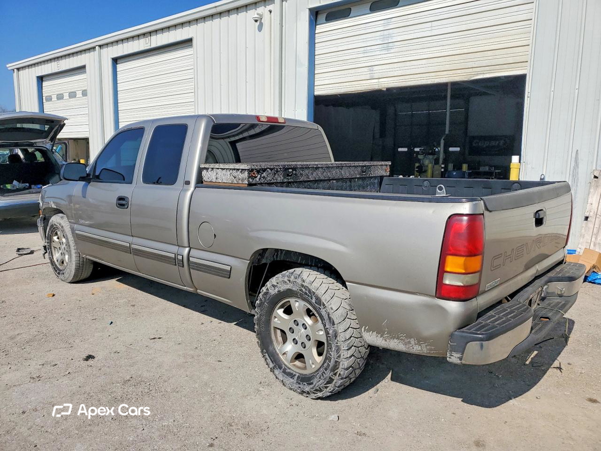 Chevrolet Silverado 2001