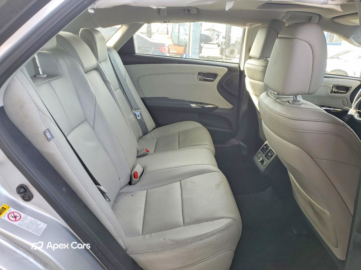 Toyota Avalon 2013
