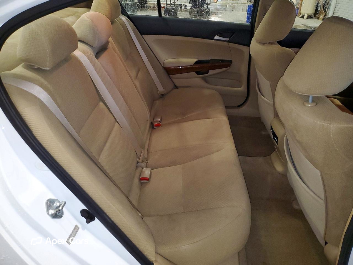 Honda Accord 2011