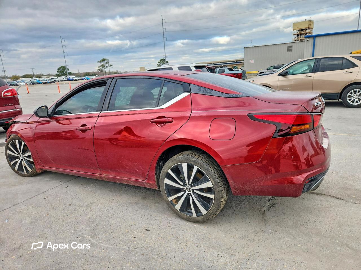 Nissan Altima 2019