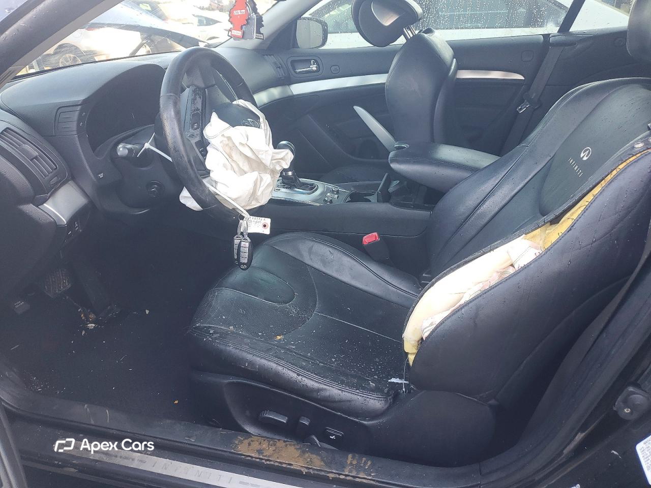Infiniti G 2010