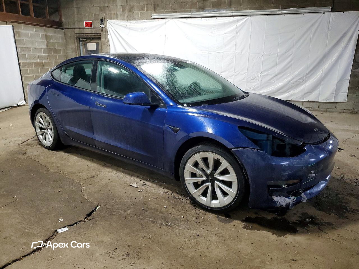 Tesla Model 3 2023