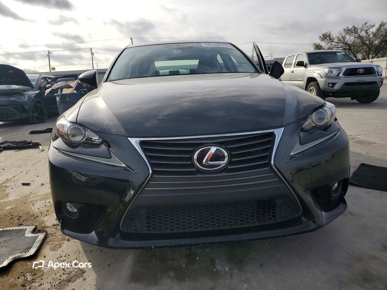 Lexus IS 2016