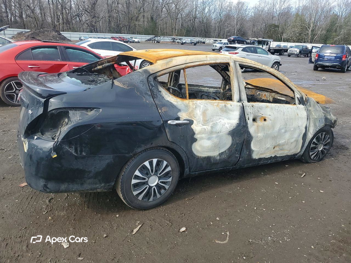 Nissan Versa 2019