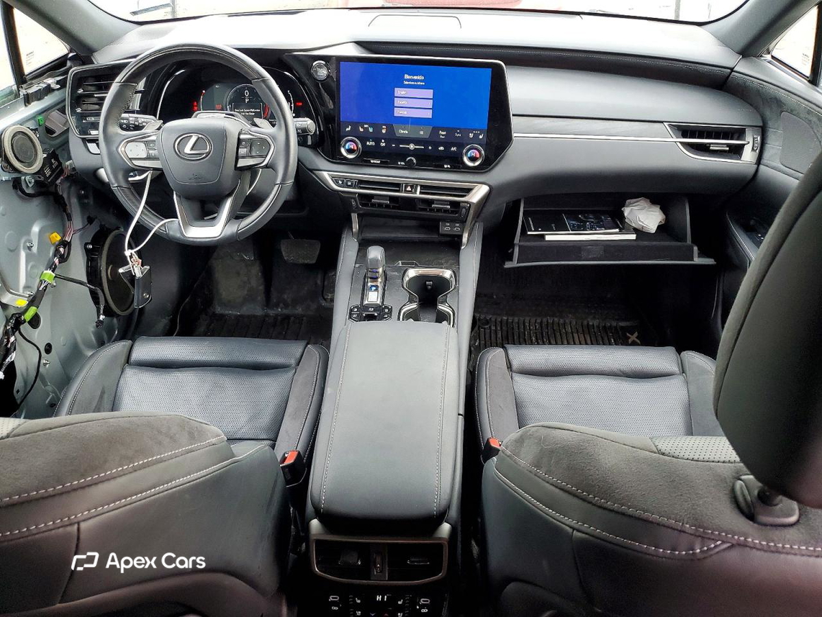 Lexus RX 2023