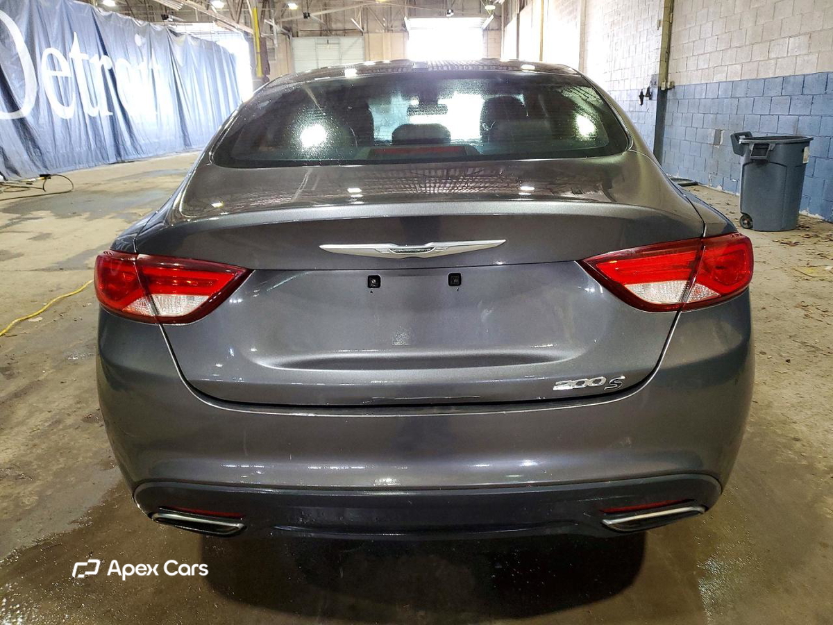Chrysler 200 2015