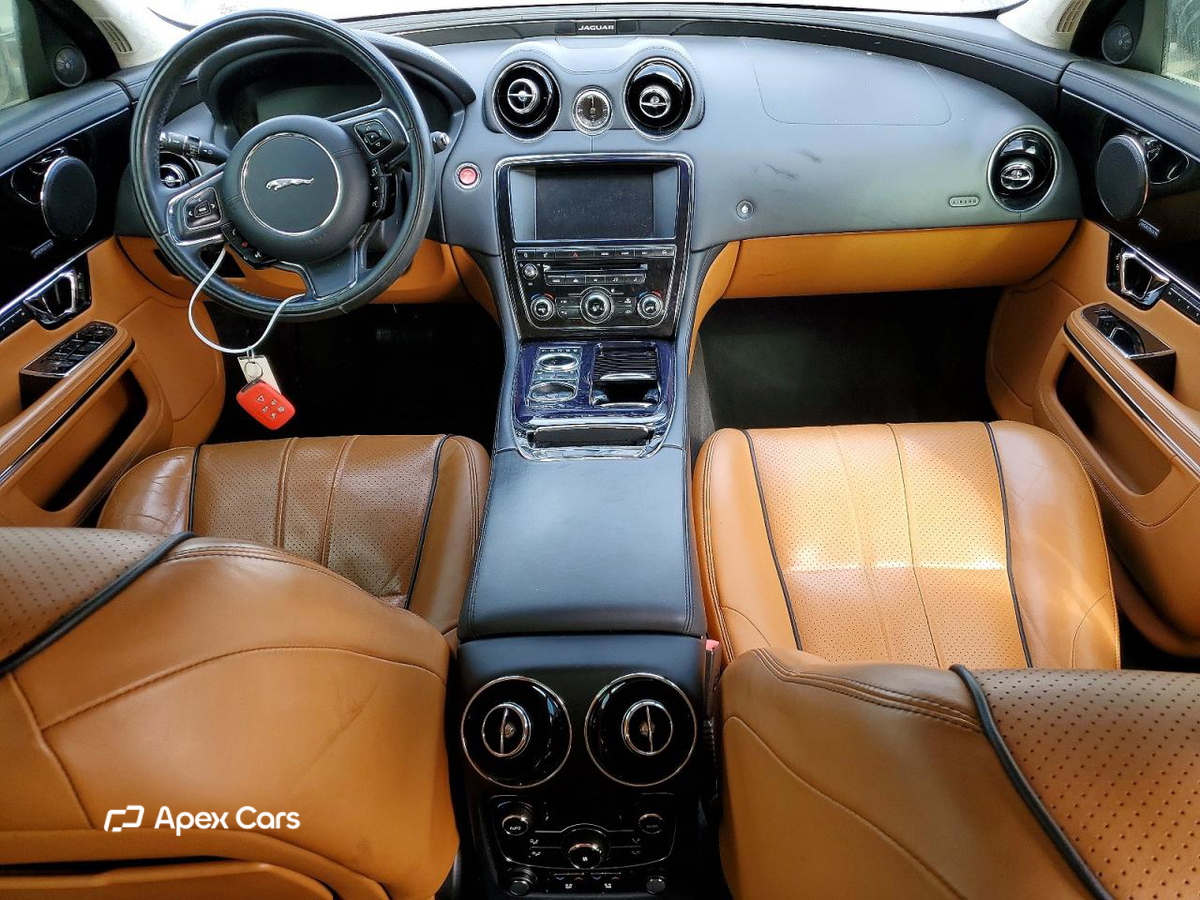 Jaguar XJ 2014