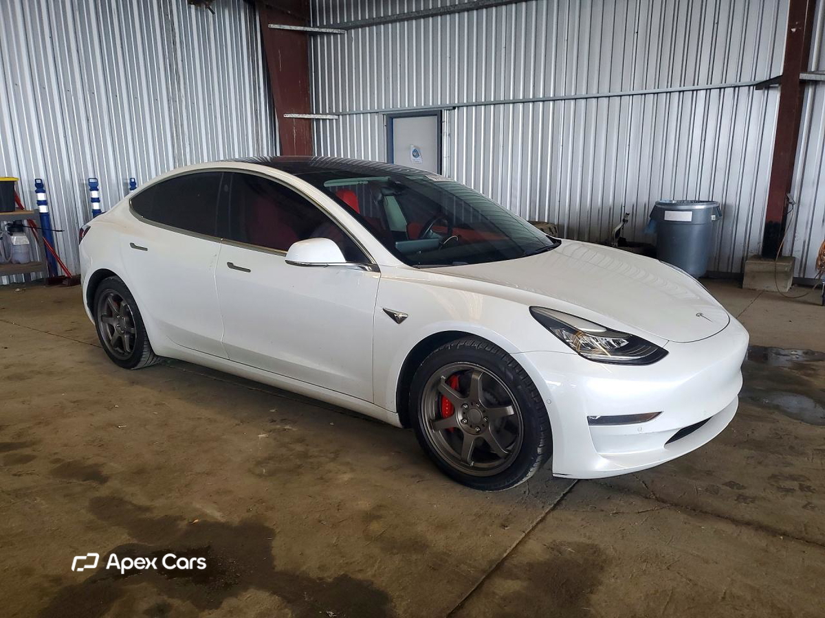 Tesla Model 3 2018