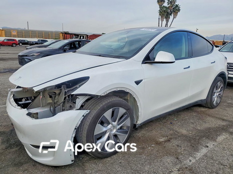 Tesla Model Y 2023 - Zdjęcie 1 z 12