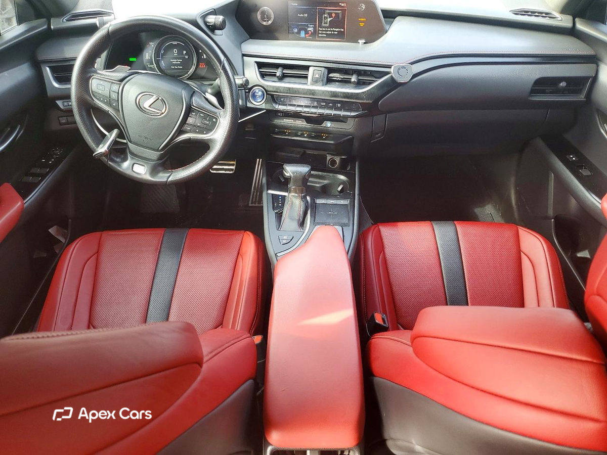 Lexus UX 2019