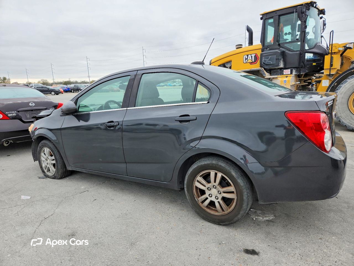 Chevrolet Sonic 2015