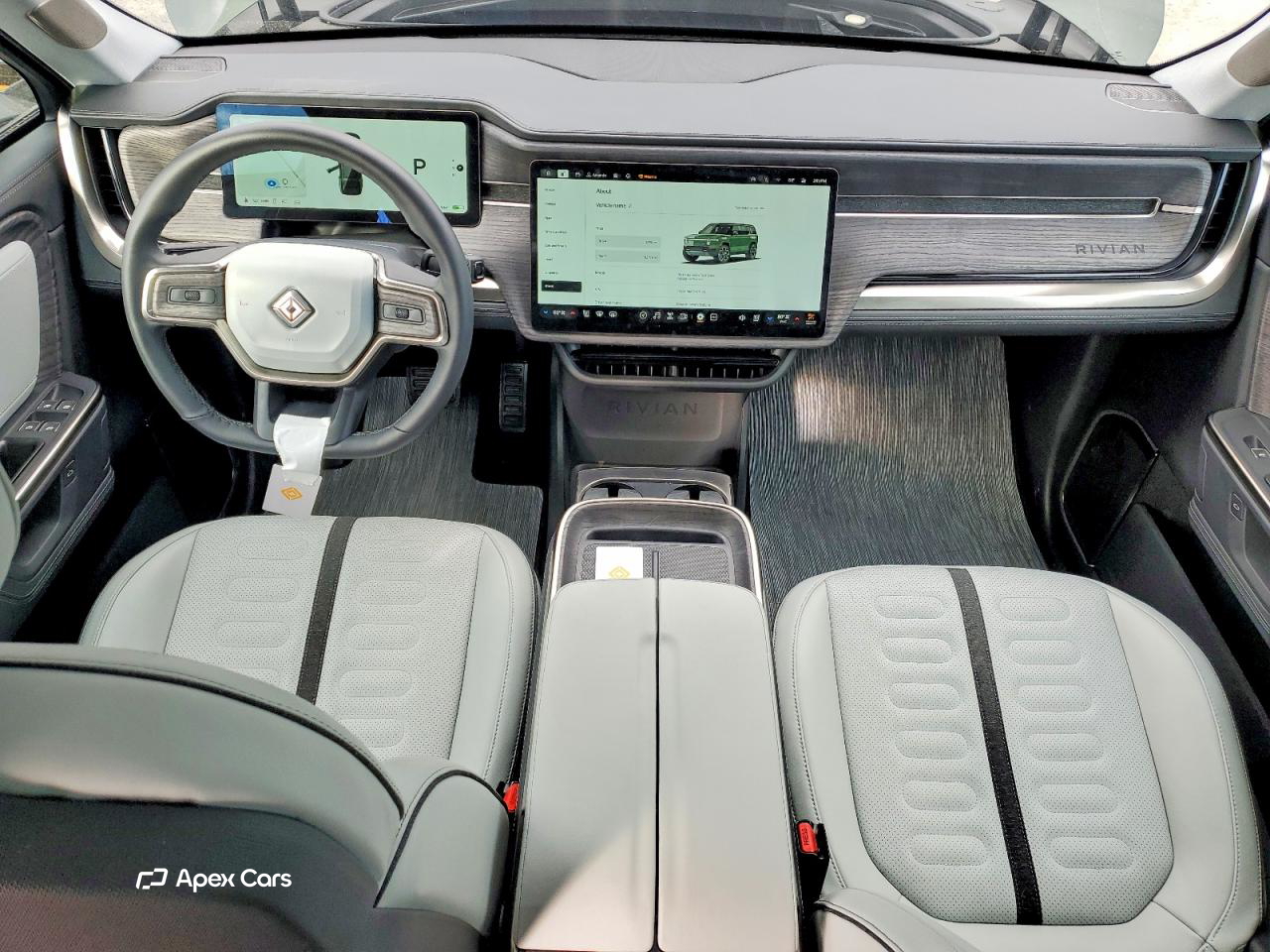 Rivian R1S 2025