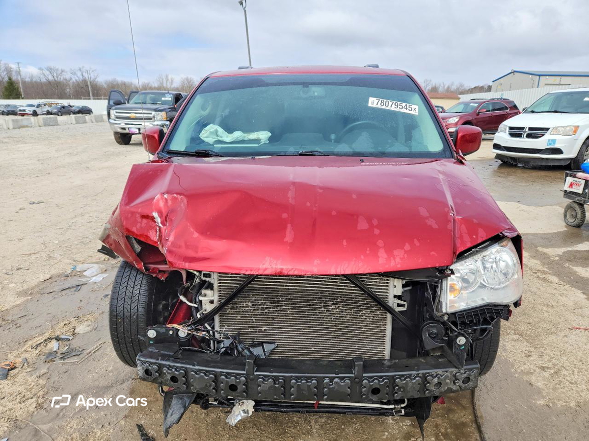 Dodge Caravan 2015