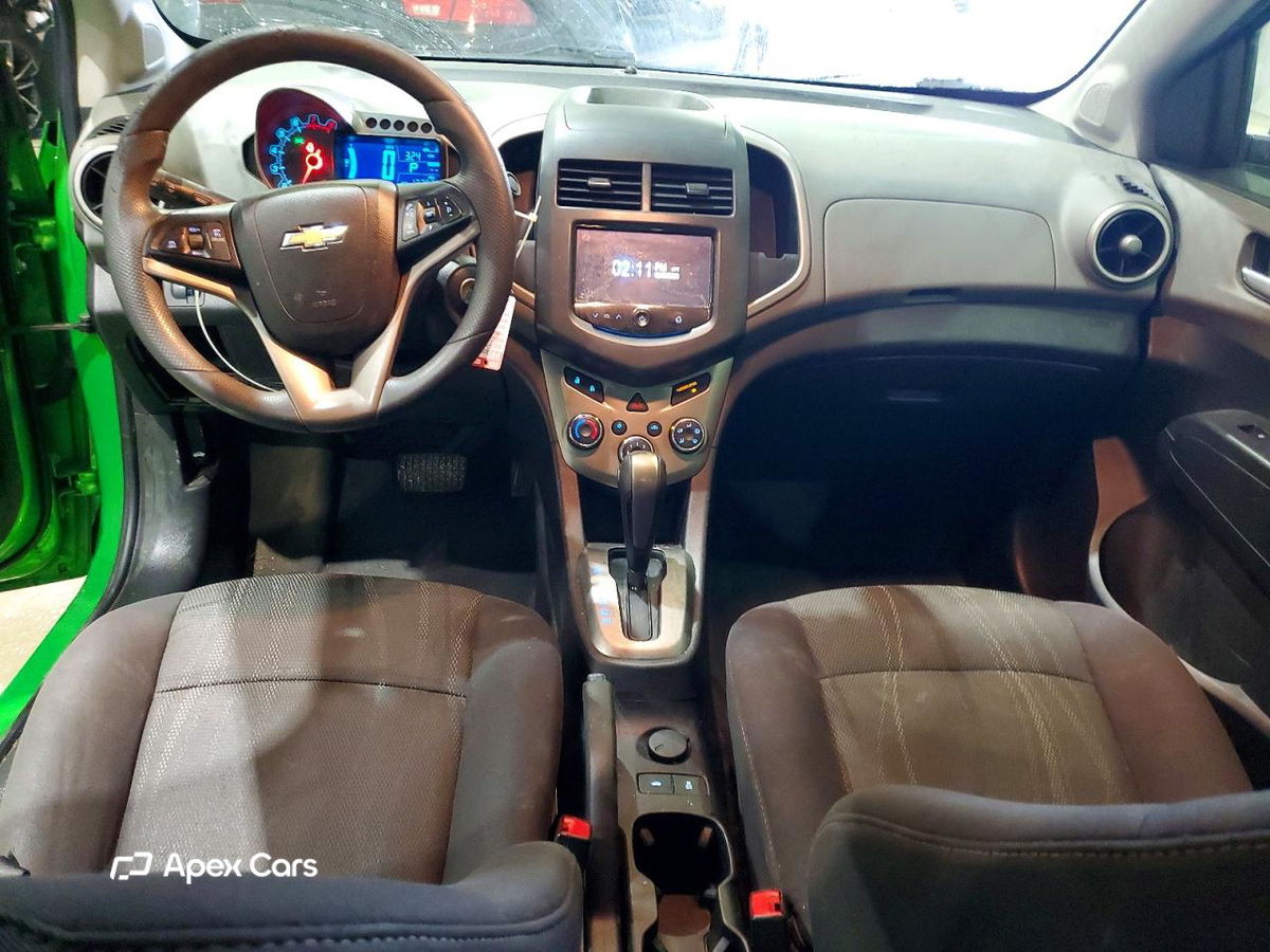 Chevrolet Sonic 2015