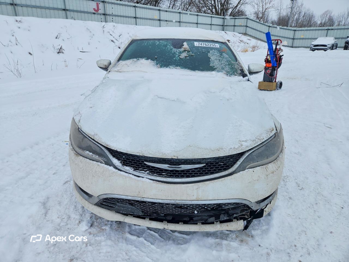 Chrysler 200 2015
