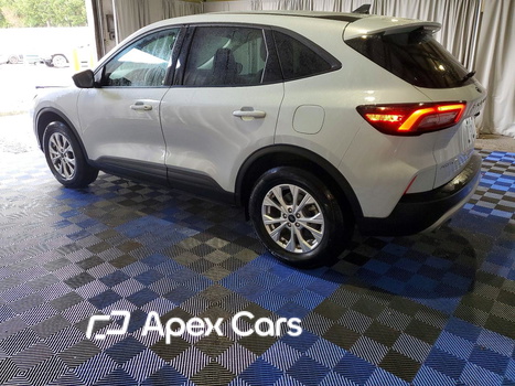 Ford Escape 2025 - Image 1 of 12