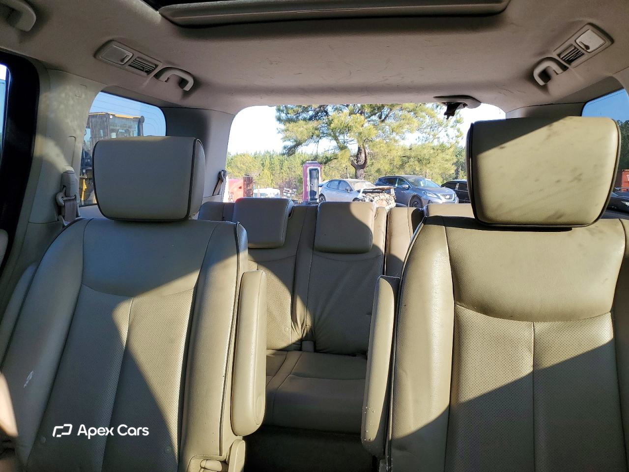 Nissan Quest 2015