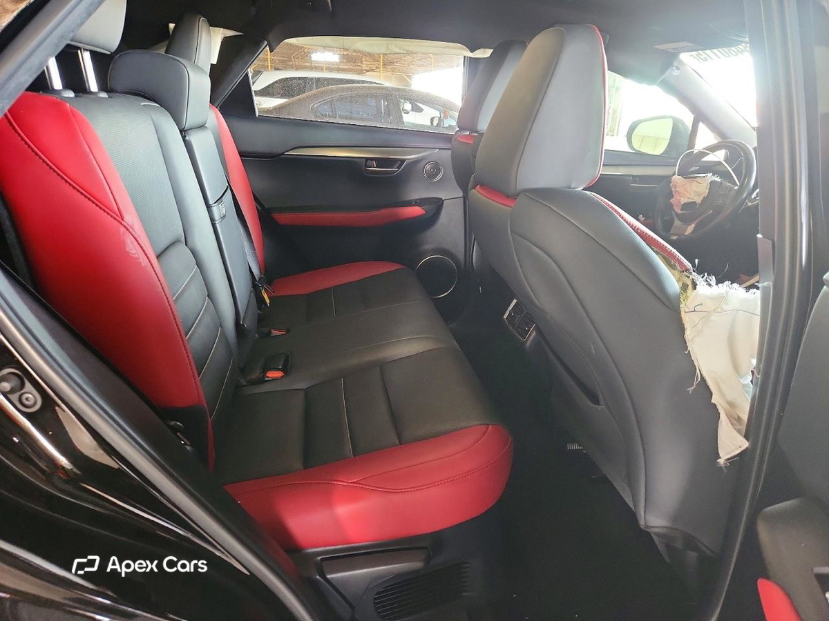Lexus NX 2021