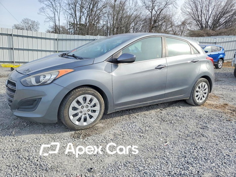 Hyundai Elantra 2016 - Image 1 of 12