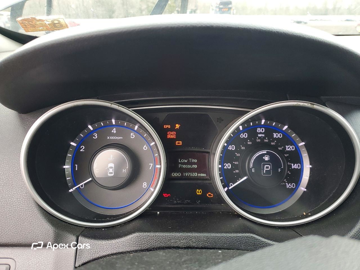Hyundai Sonata 2011