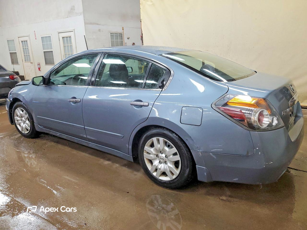 Nissan Altima 2012