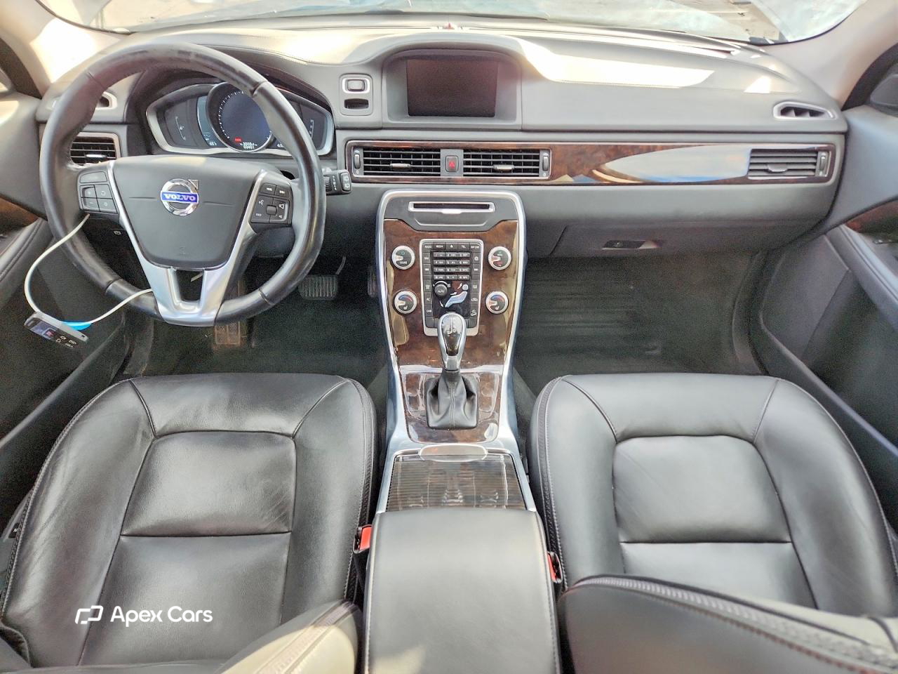 Volvo XC70 2016