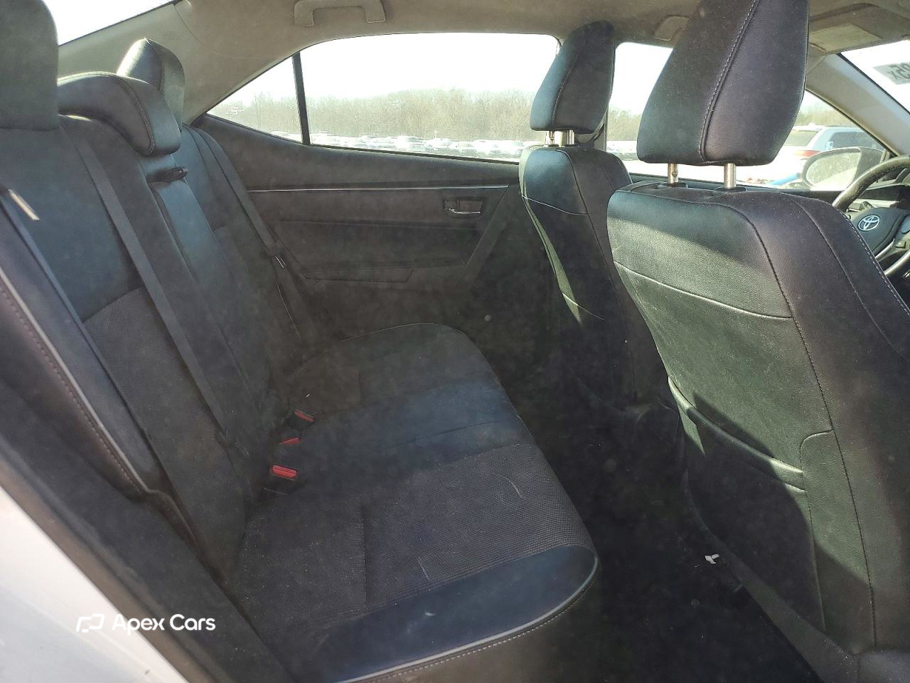 Toyota Corolla 2015