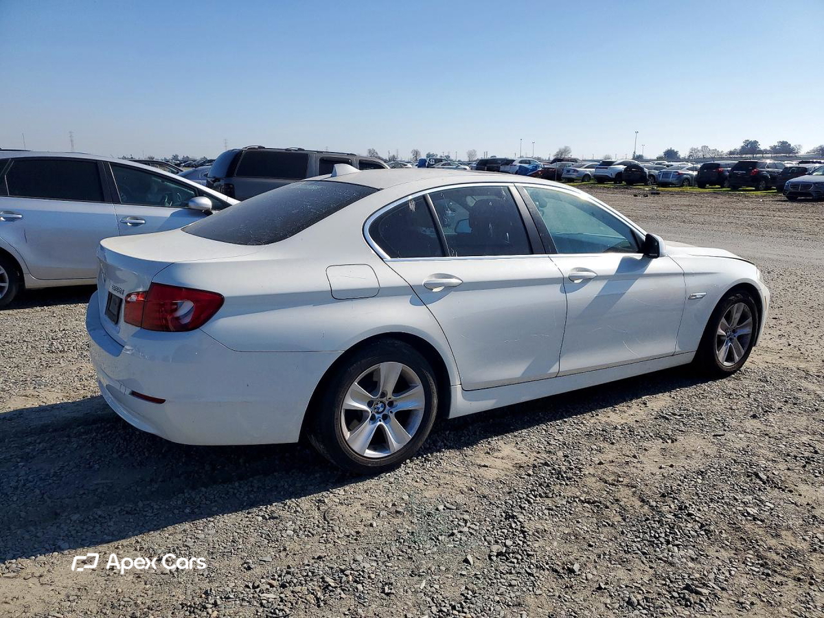 BMW Series 5 2011