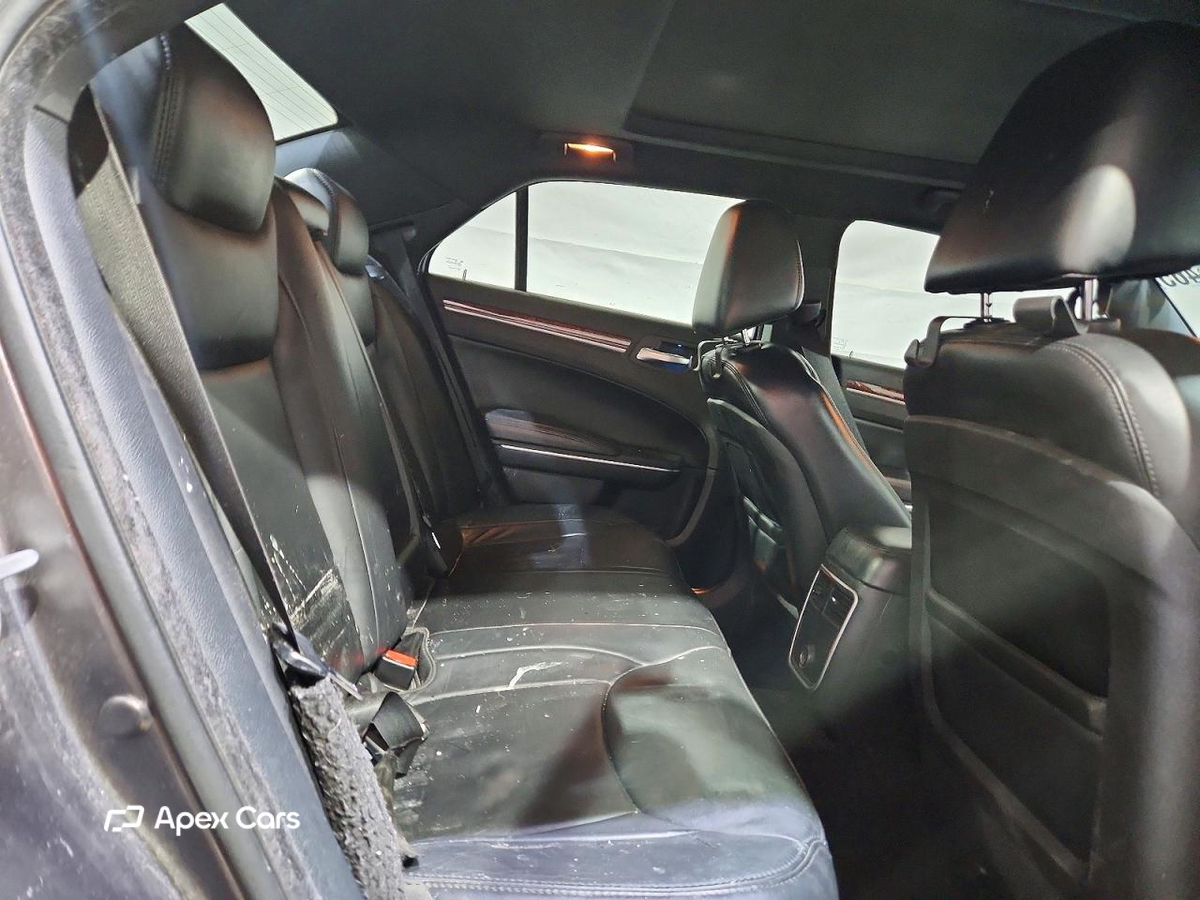 Chrysler 300 2014