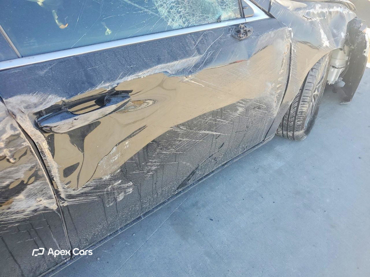 Lexus ES 2019