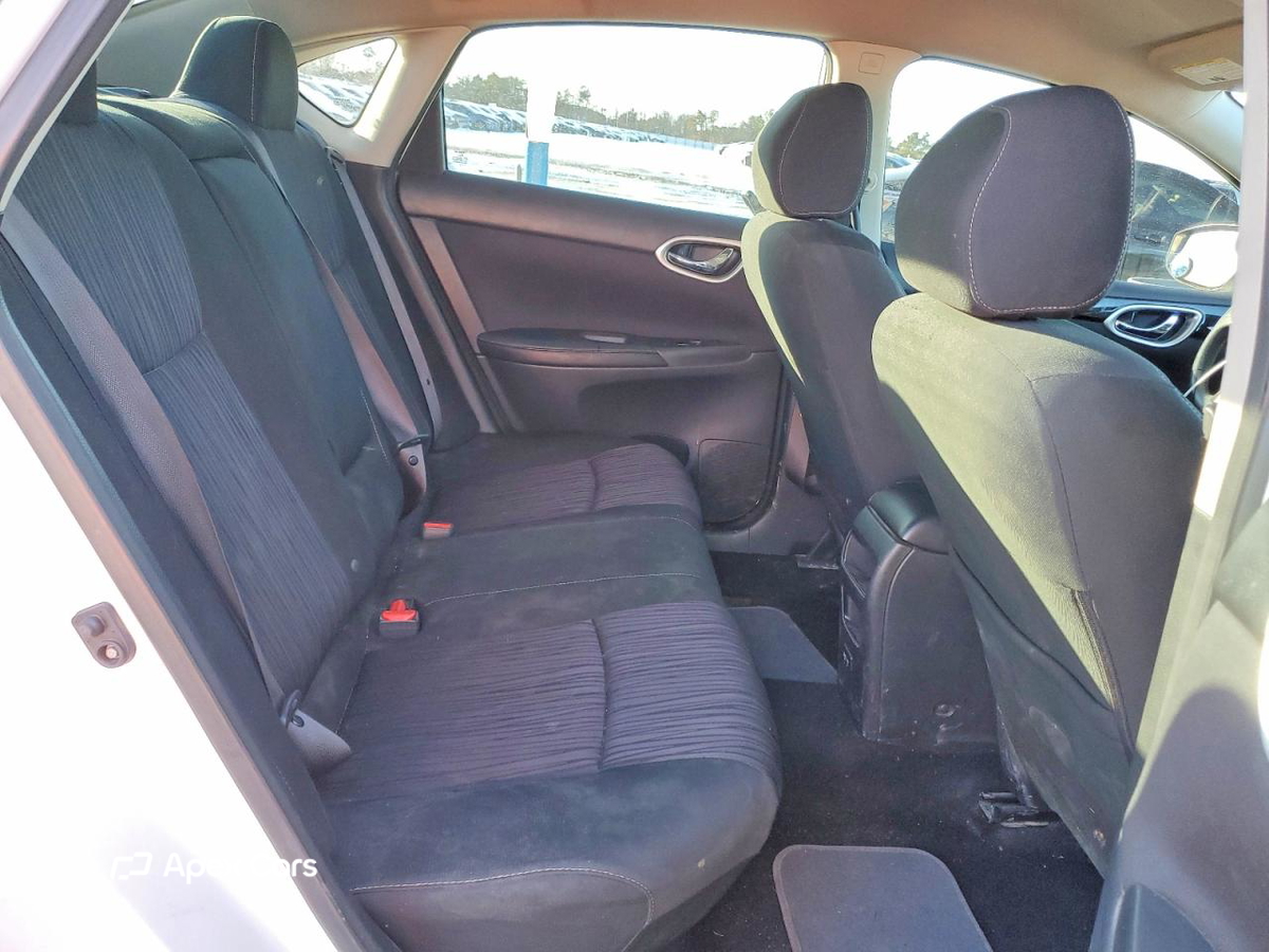 Nissan Sentra 2019