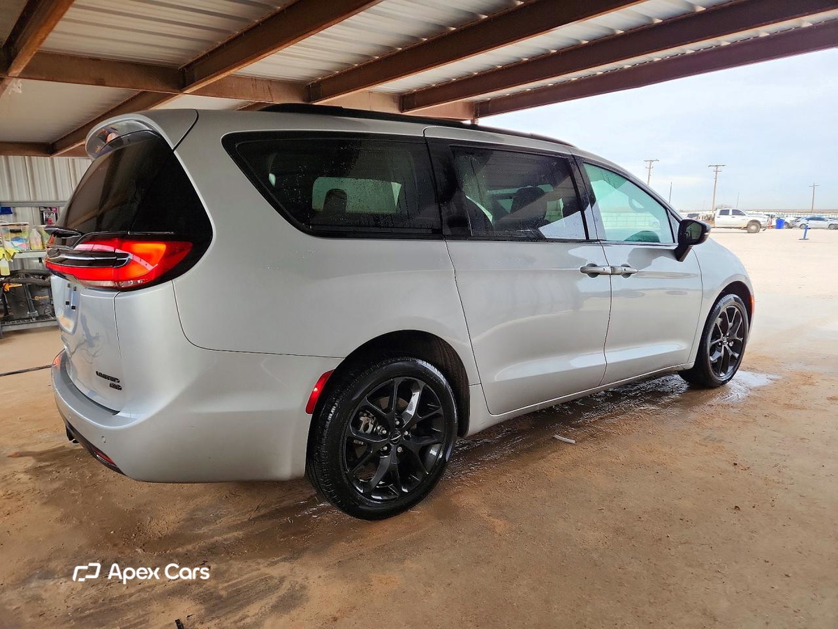 Chrysler Pacifica 2023
