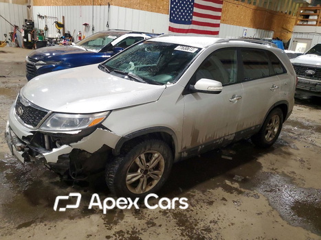 Kia Sorento 2015 - Image 1 of 14