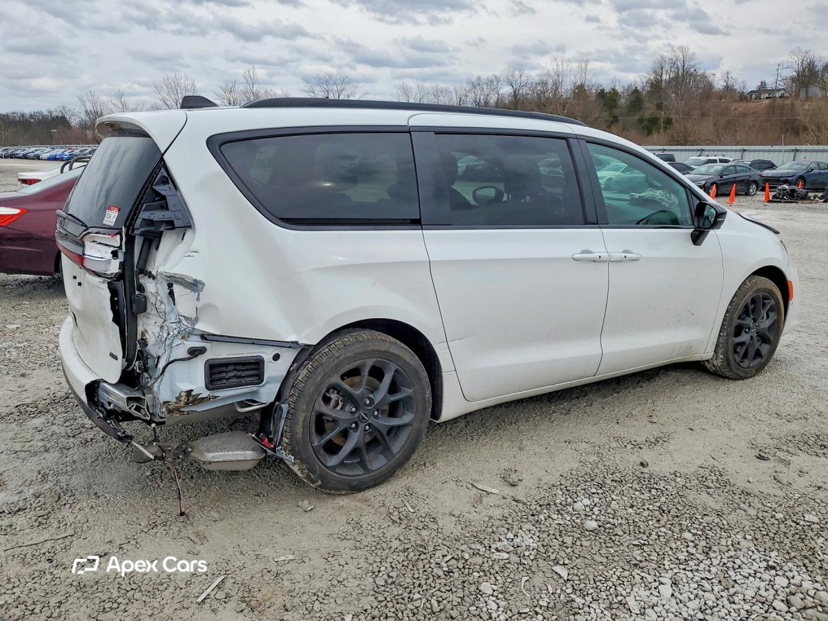 Chrysler Pacifica 2024