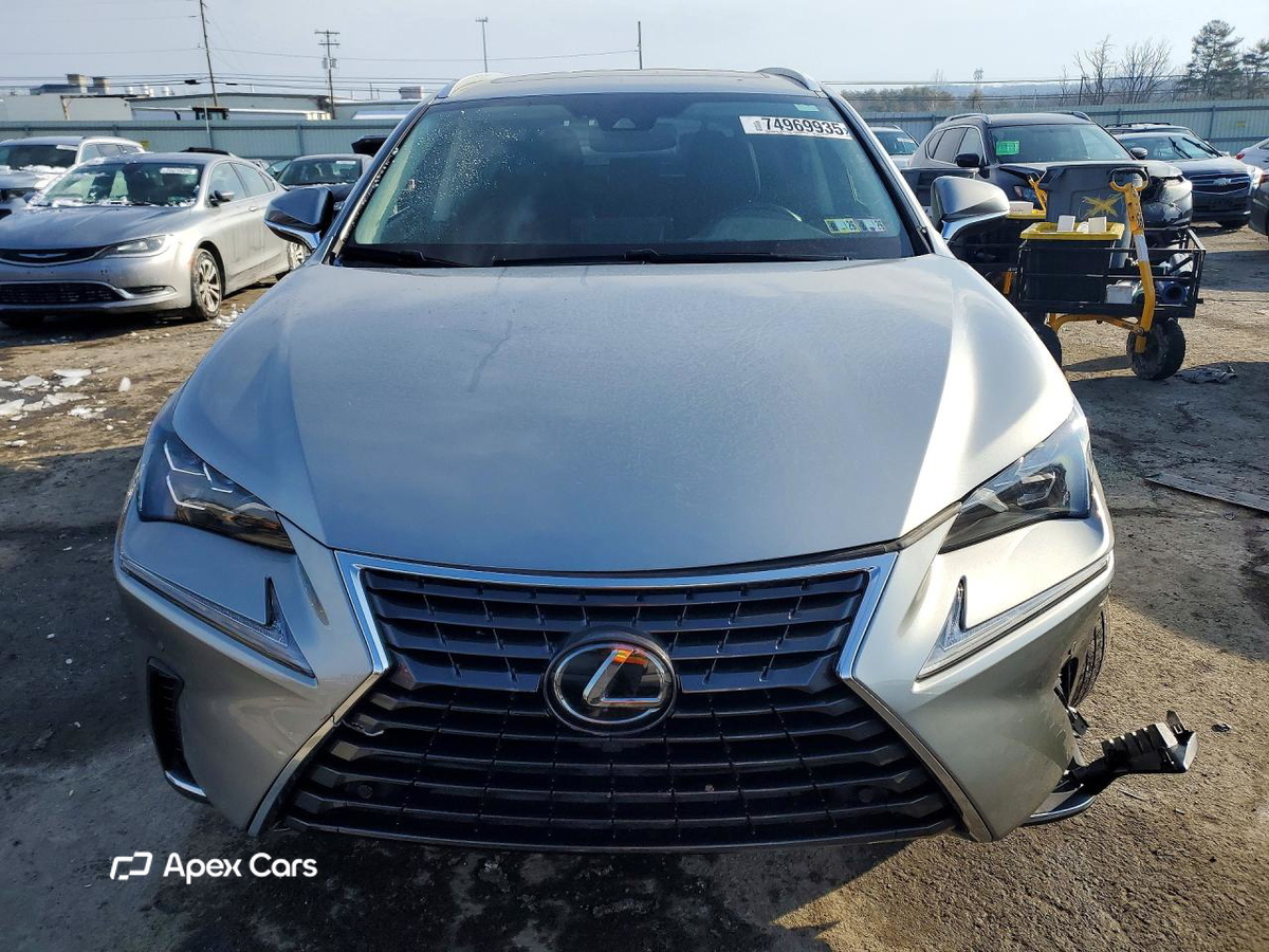 Lexus NX 2020