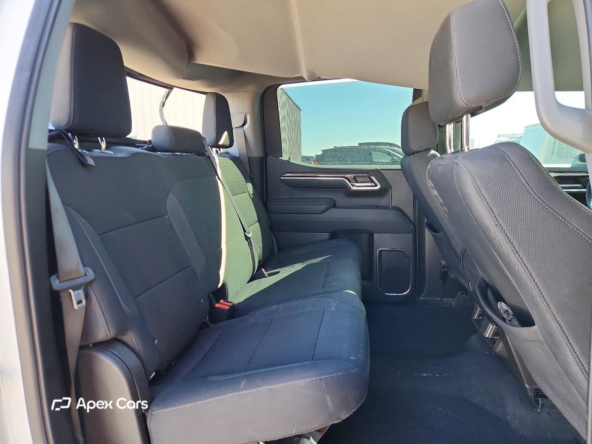 Chevrolet Silverado 2024