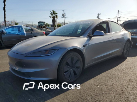 Tesla Model 3 2025 - Image 1 of 12