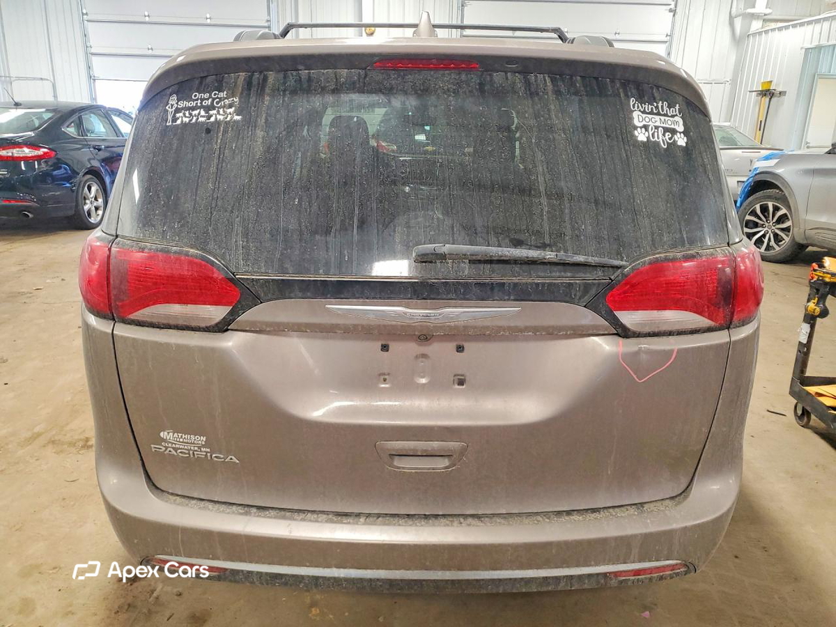 Chrysler Pacifica 2017