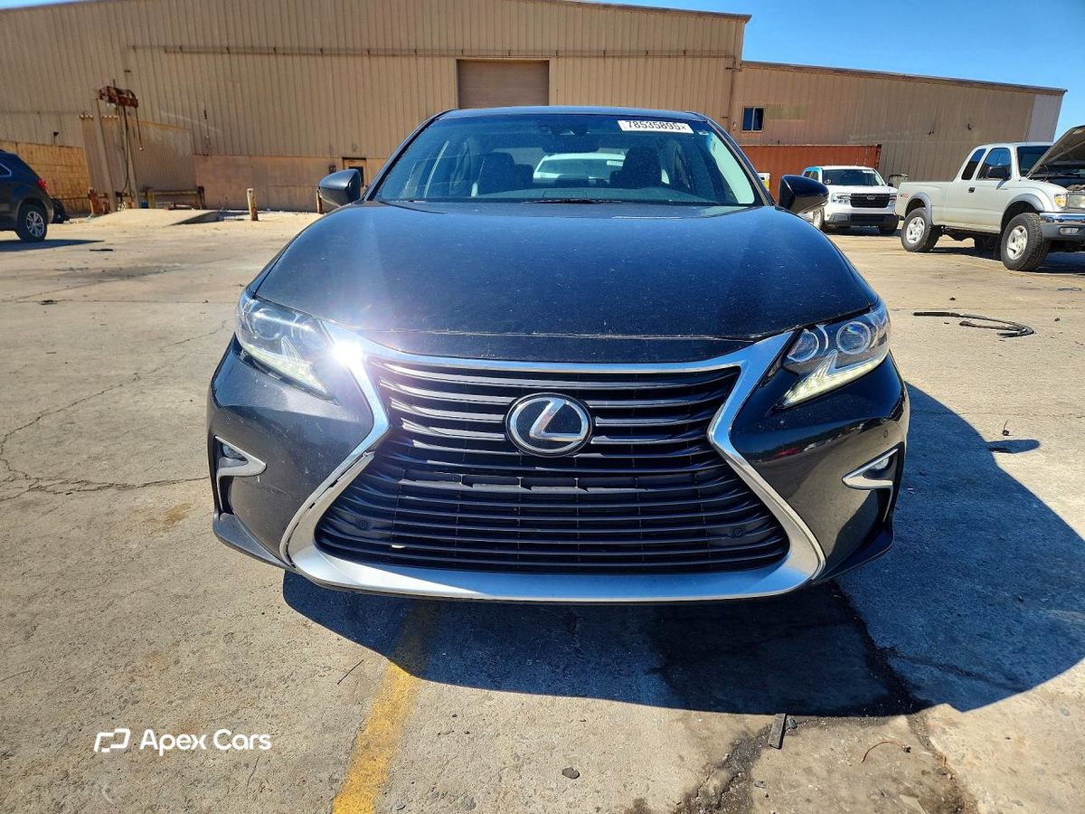Lexus ES 2017