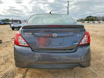 Nissan Versa 2015