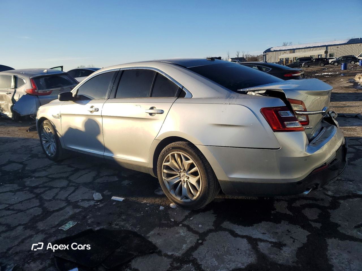Ford Taurus 2018