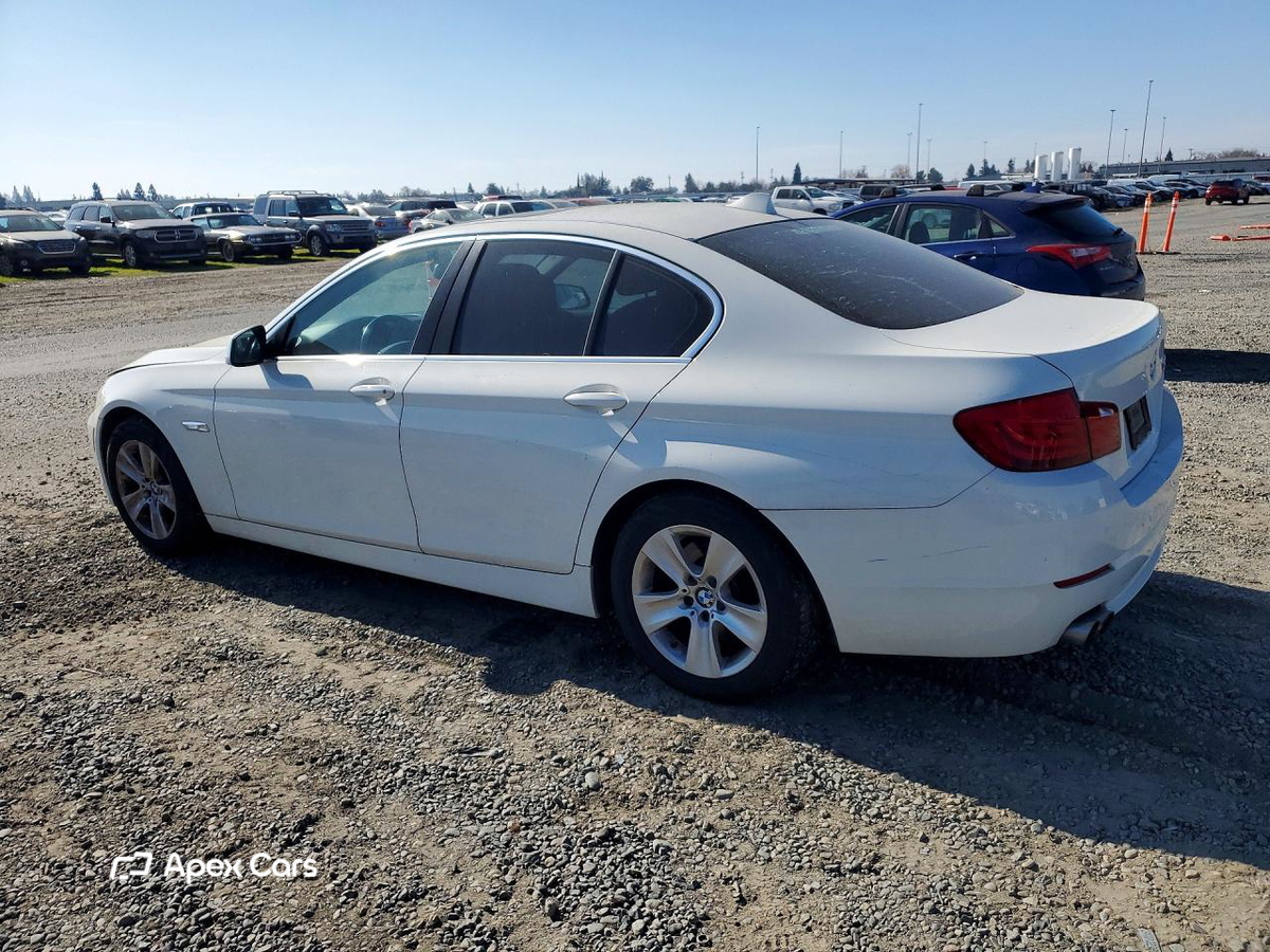 BMW Series 5 2011