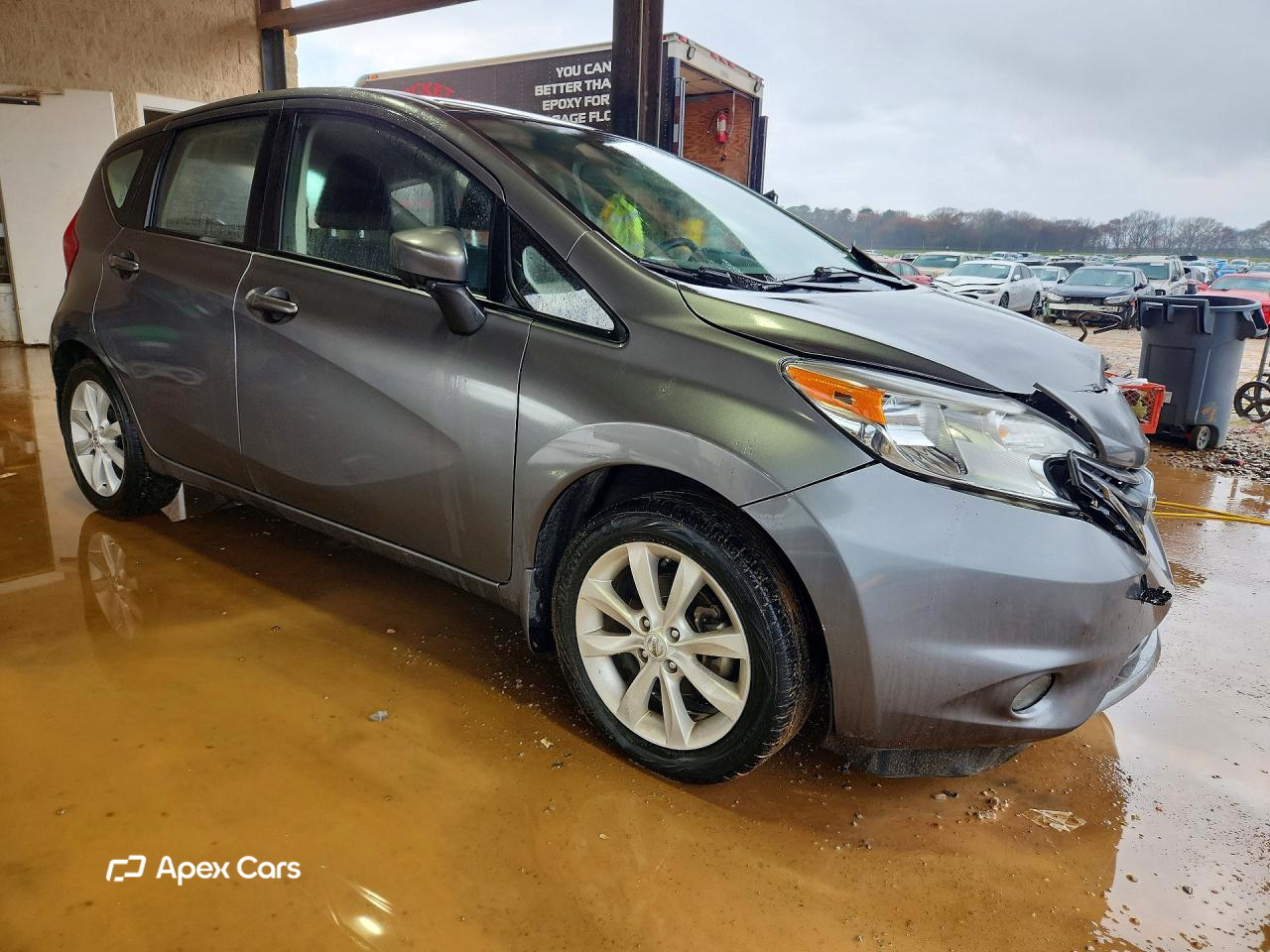 Nissan Versa 2016