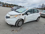 Nissan Versa 2015