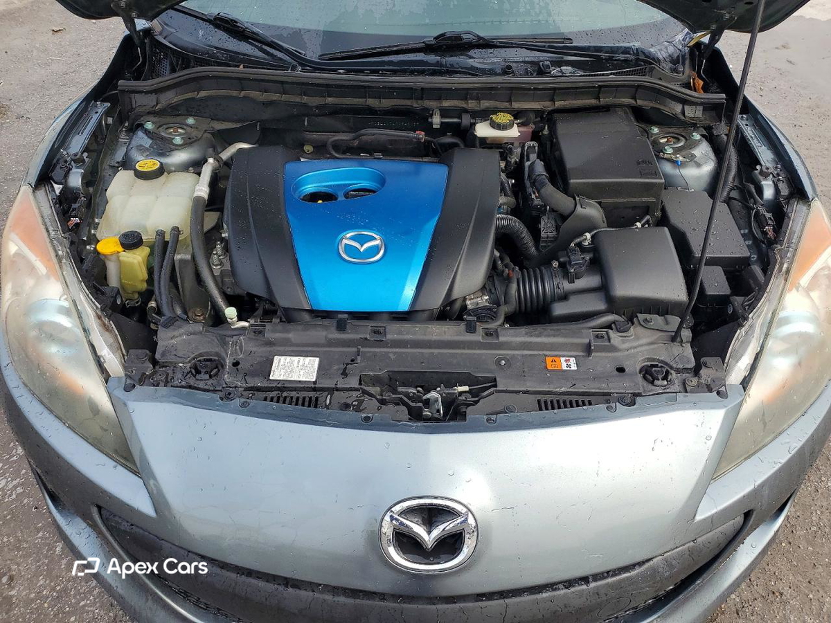 Mazda 3 2012