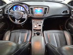 Chrysler 200 2015