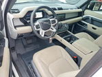 Land Rover Defender 2024